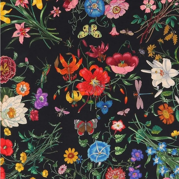 Meet your Posher, Cynthia - Picture 1 of 1